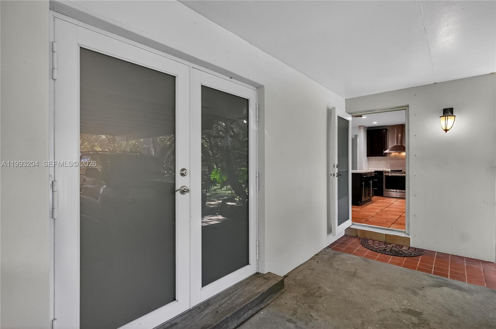 Side door entrance