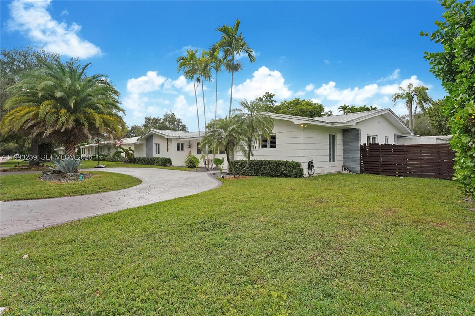 7305 SW 123rd Ter photo 6