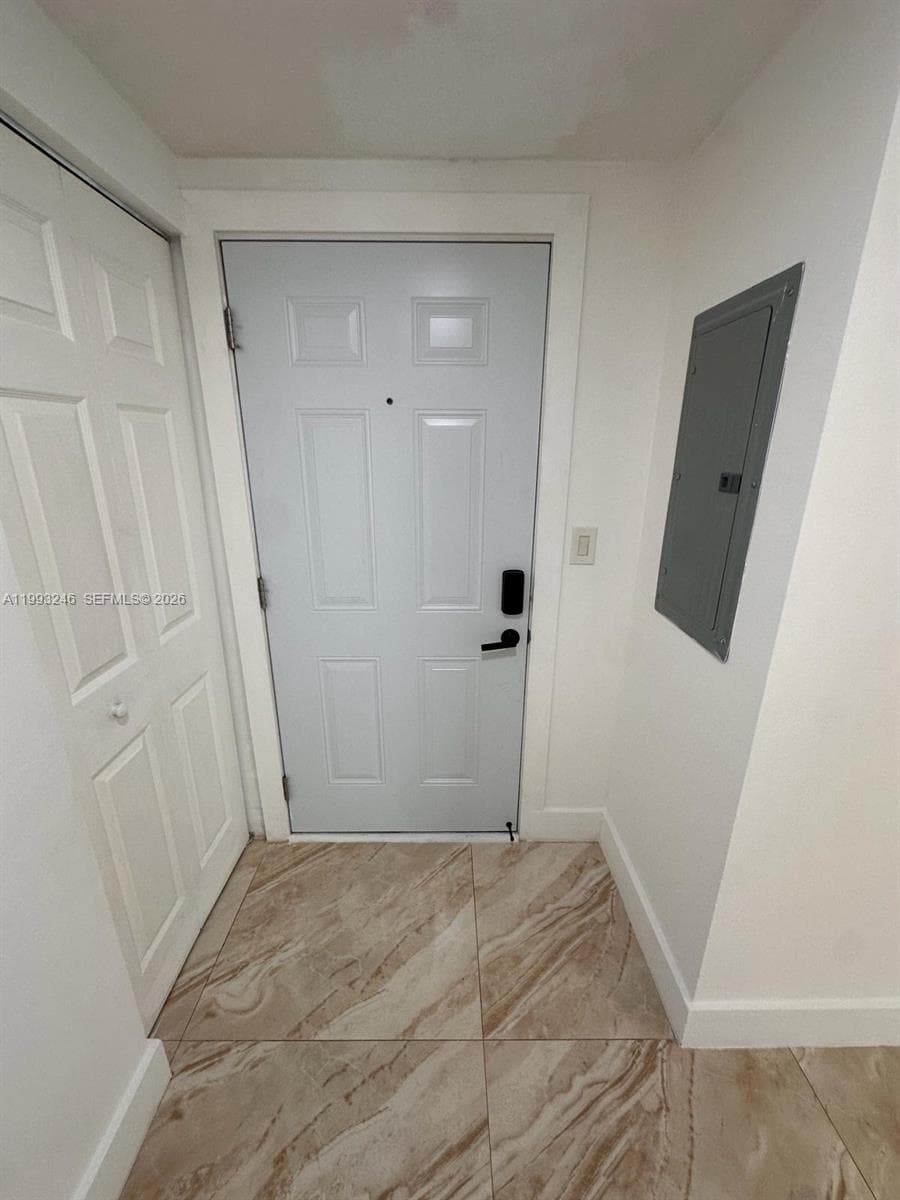 KEYSTONE PARK CONDO · #1116 in Miami - Photo 22