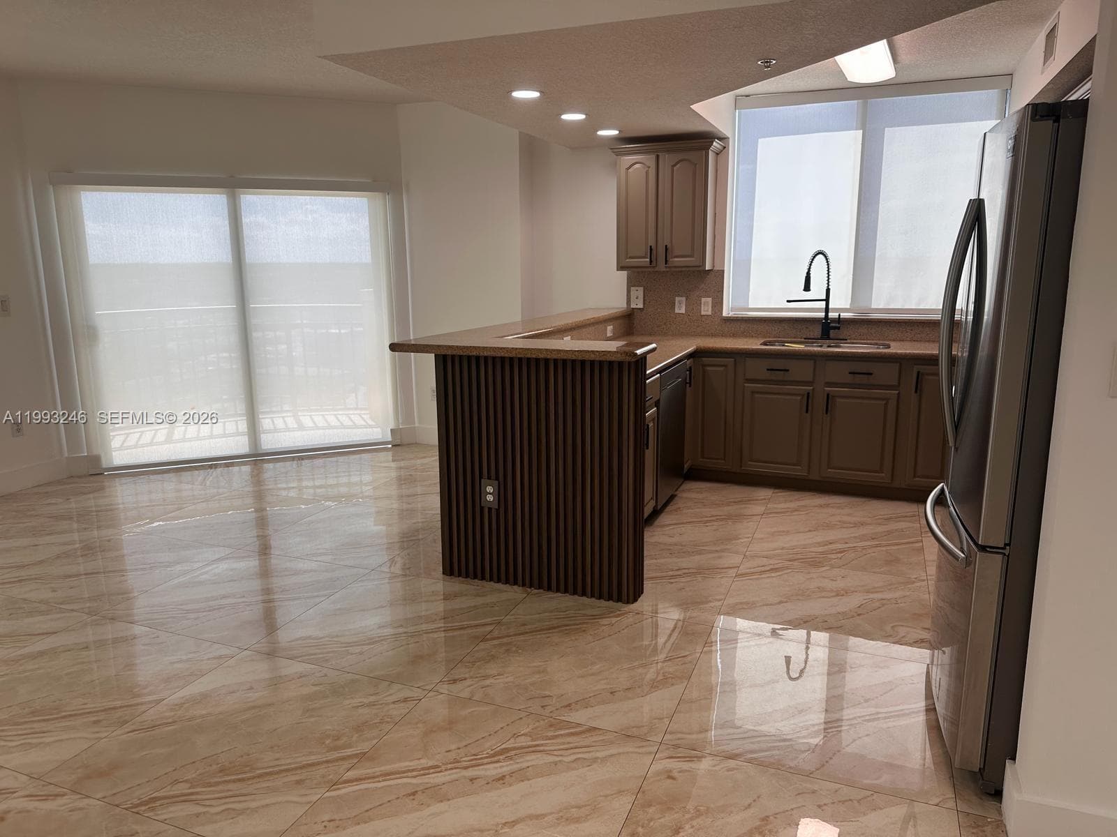 KEYSTONE PARK CONDO · #1116 in Miami - Photo 19