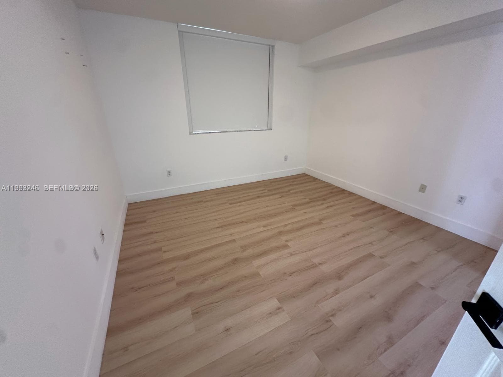 KEYSTONE PARK CONDO · #1116 in Miami - Photo 8