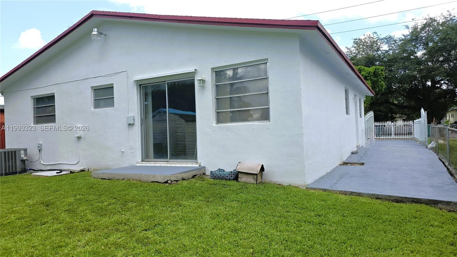 3066 NW 28th St photo 21