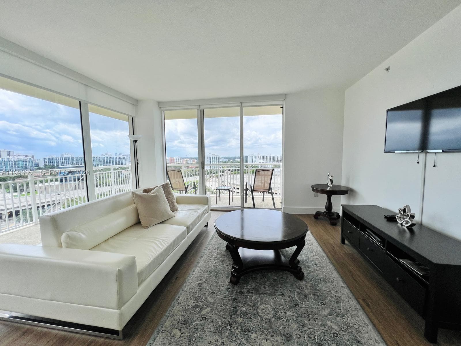 TURNBERRY ON THE GREEN CO · #1408 in Aventura - Photo 6