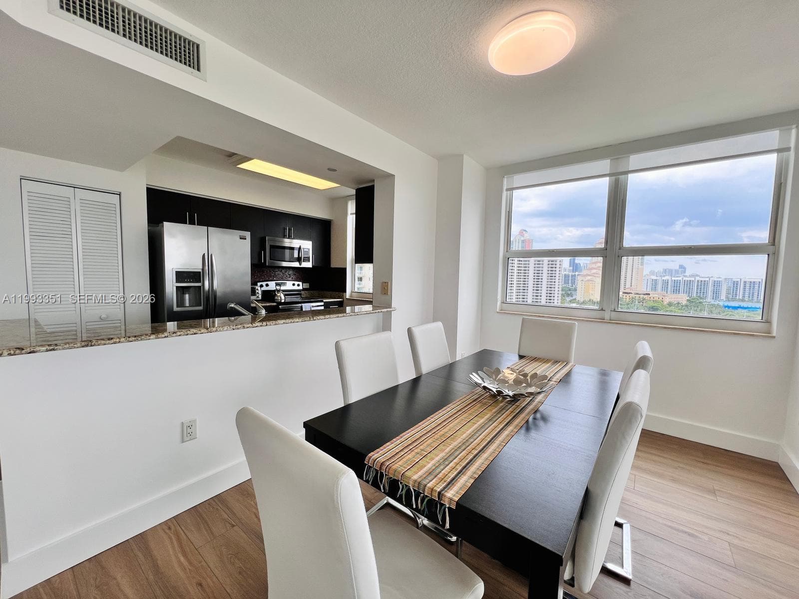 TURNBERRY ON THE GREEN CO · #1408 in Aventura - Photo 7