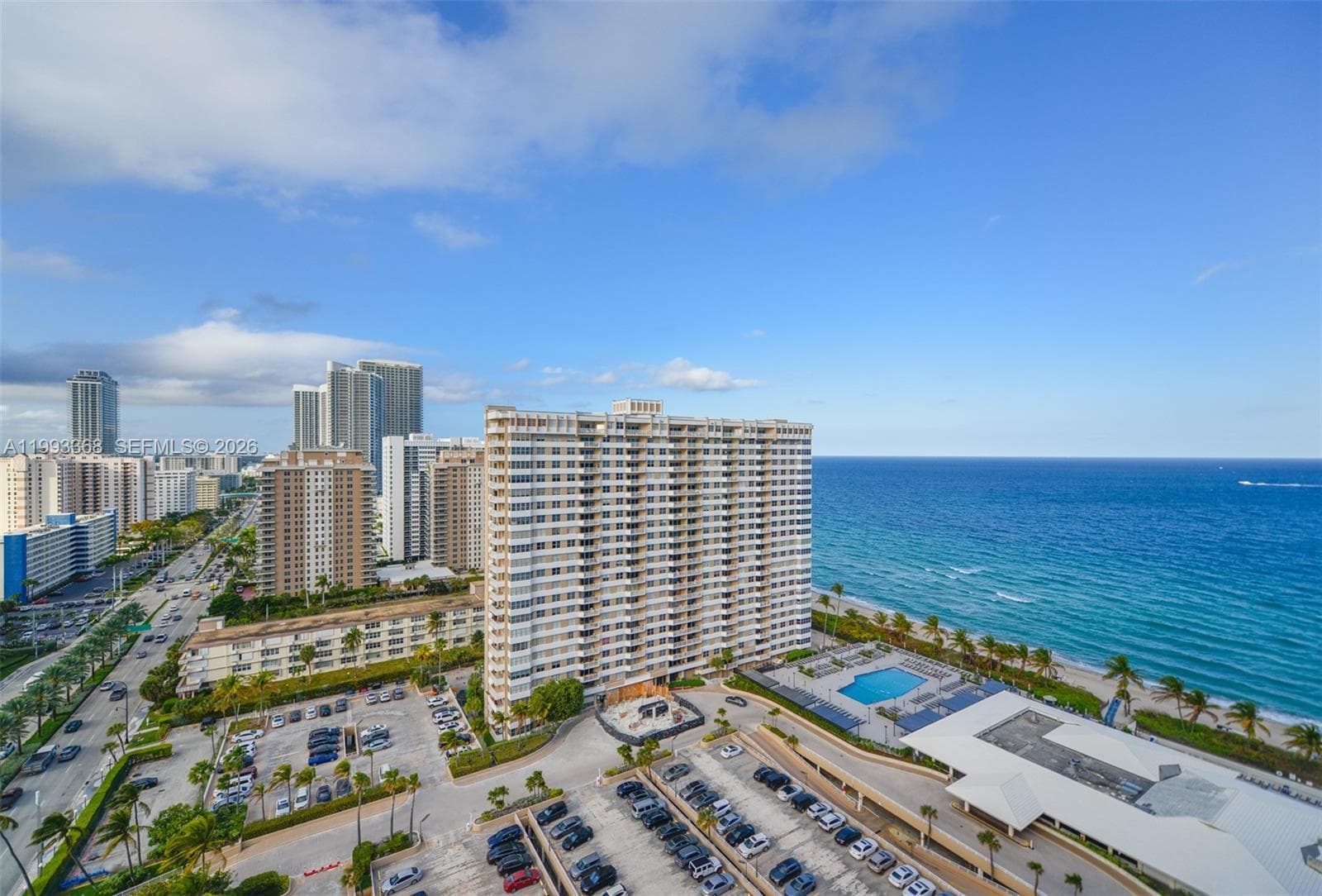 HEMISPHERES CONDO · #21M in Hallandale Beach - Photo 4