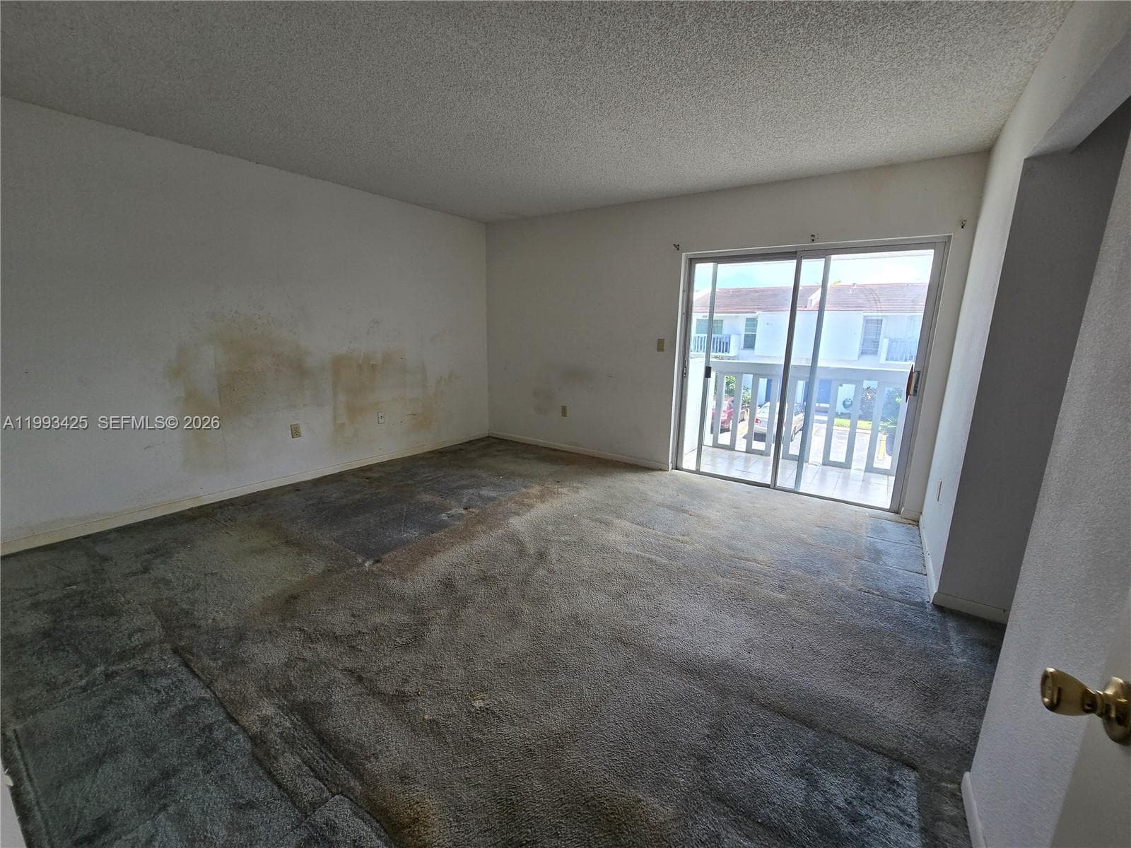 17120 SW 94th Ave #404 photo 7