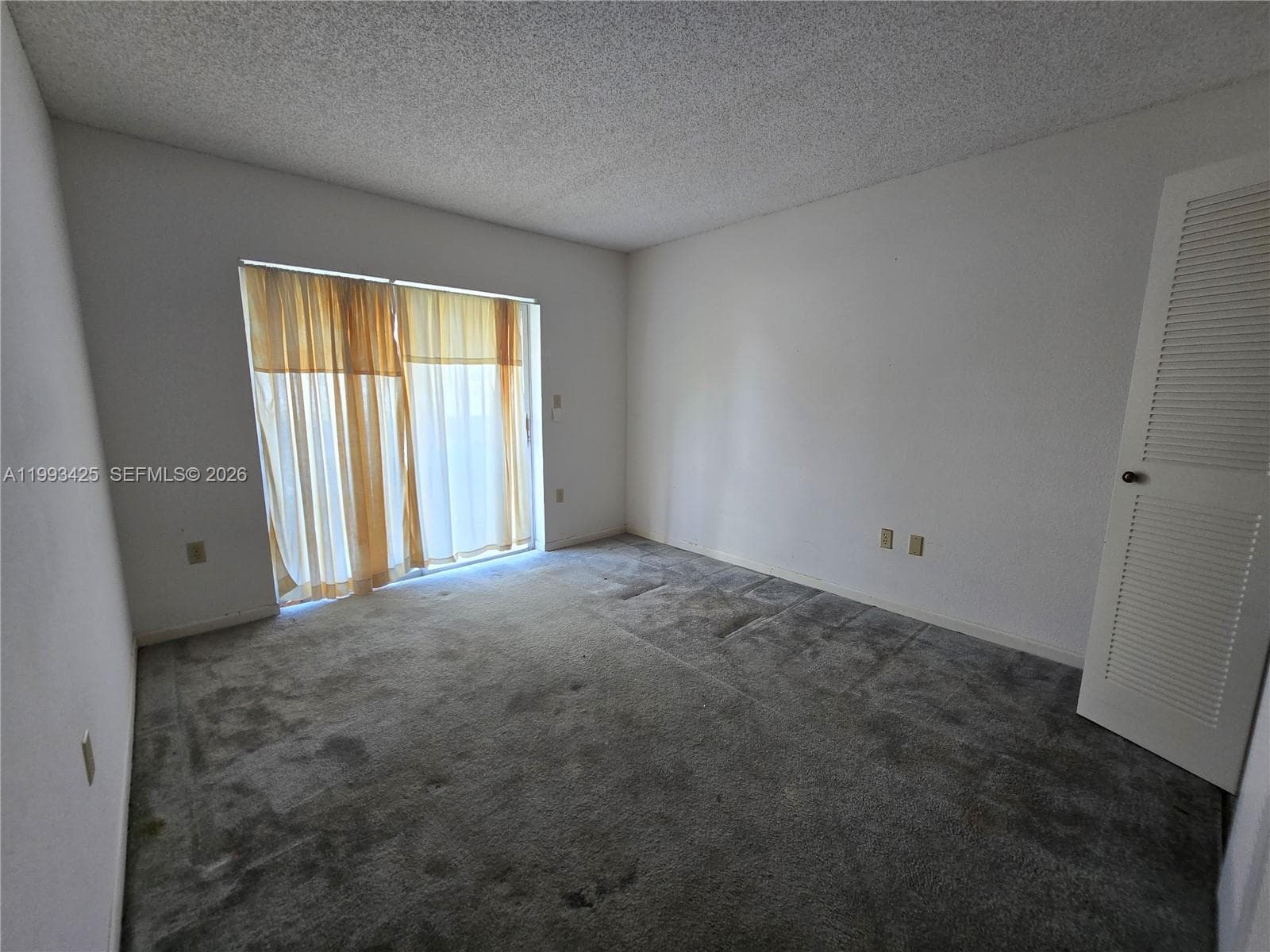 17120 SW 94th Ave #404 photo 10