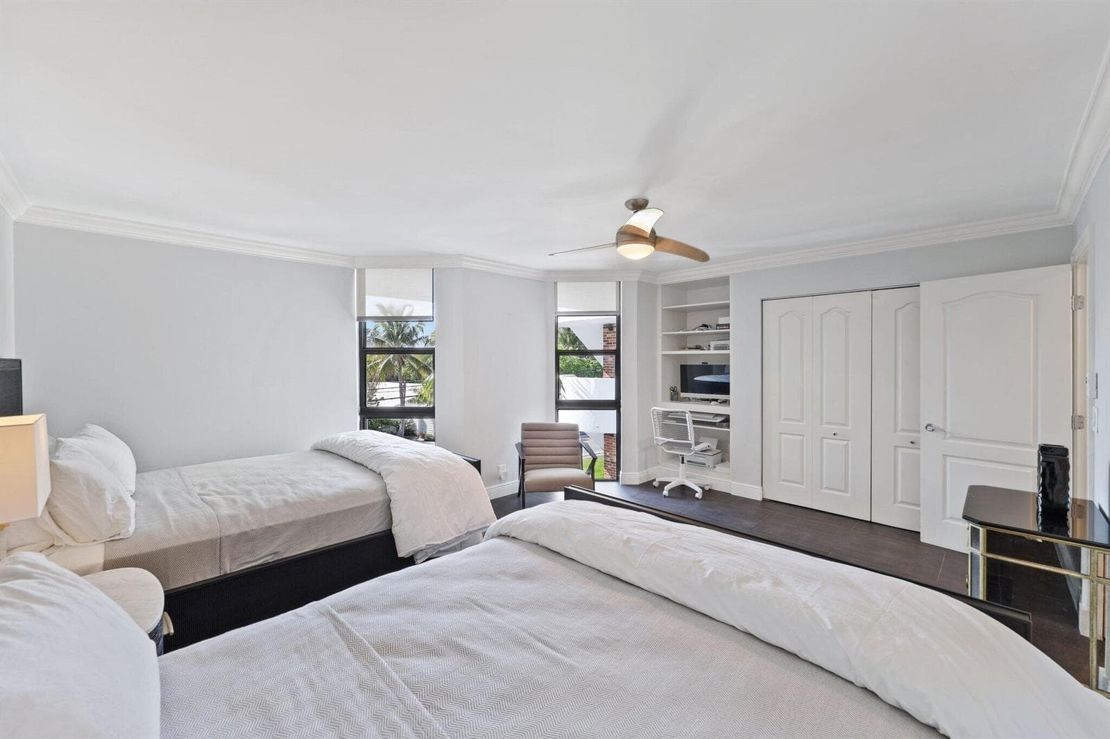 1800 South Ocean Drive - 45.jpg-SMALL