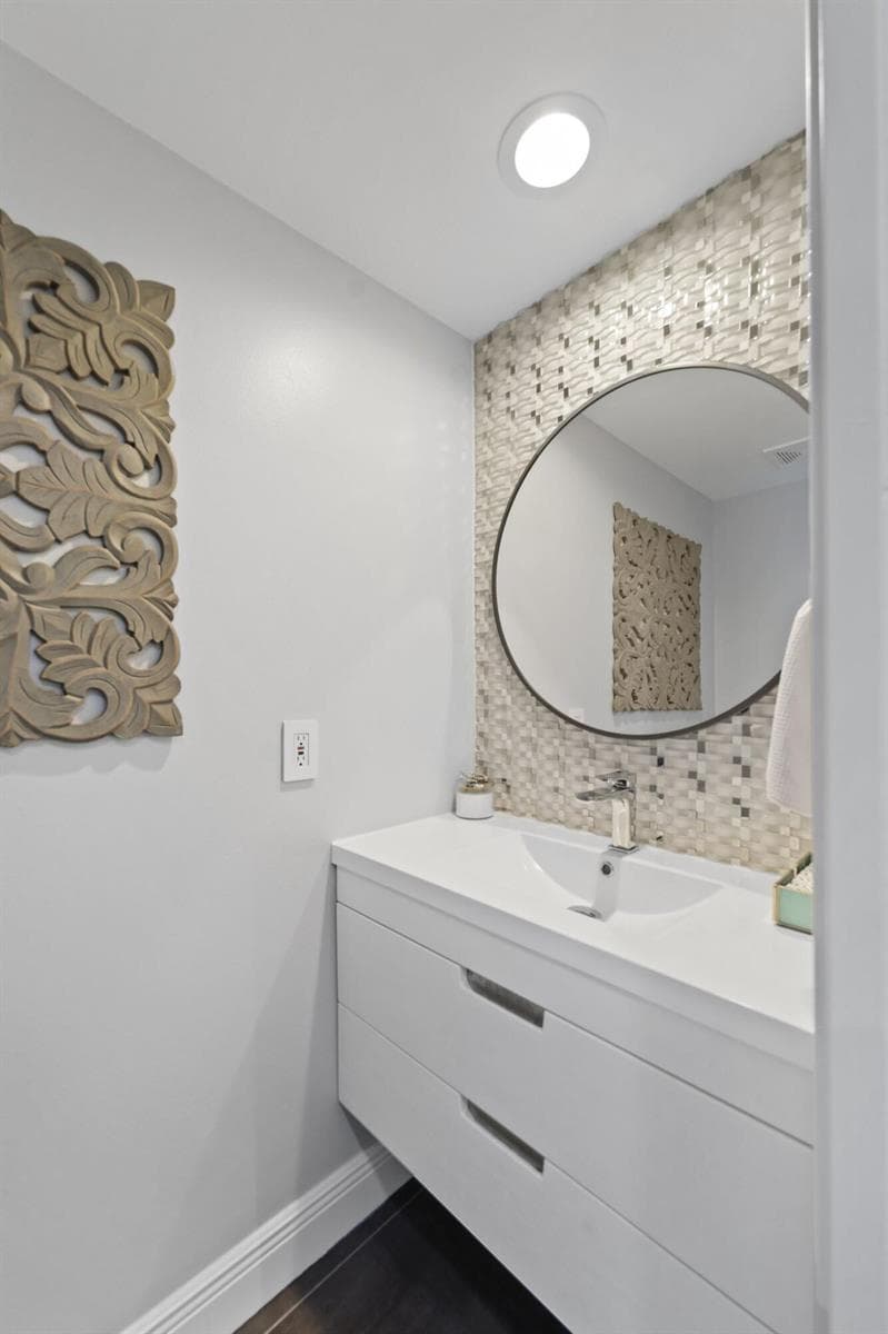 1800 South Ocean Drive - 42.jpg-SMALL