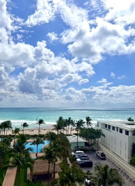 TIDES ON HOLLYWOOD BEACH · #7M in Hollywood - Photo 1