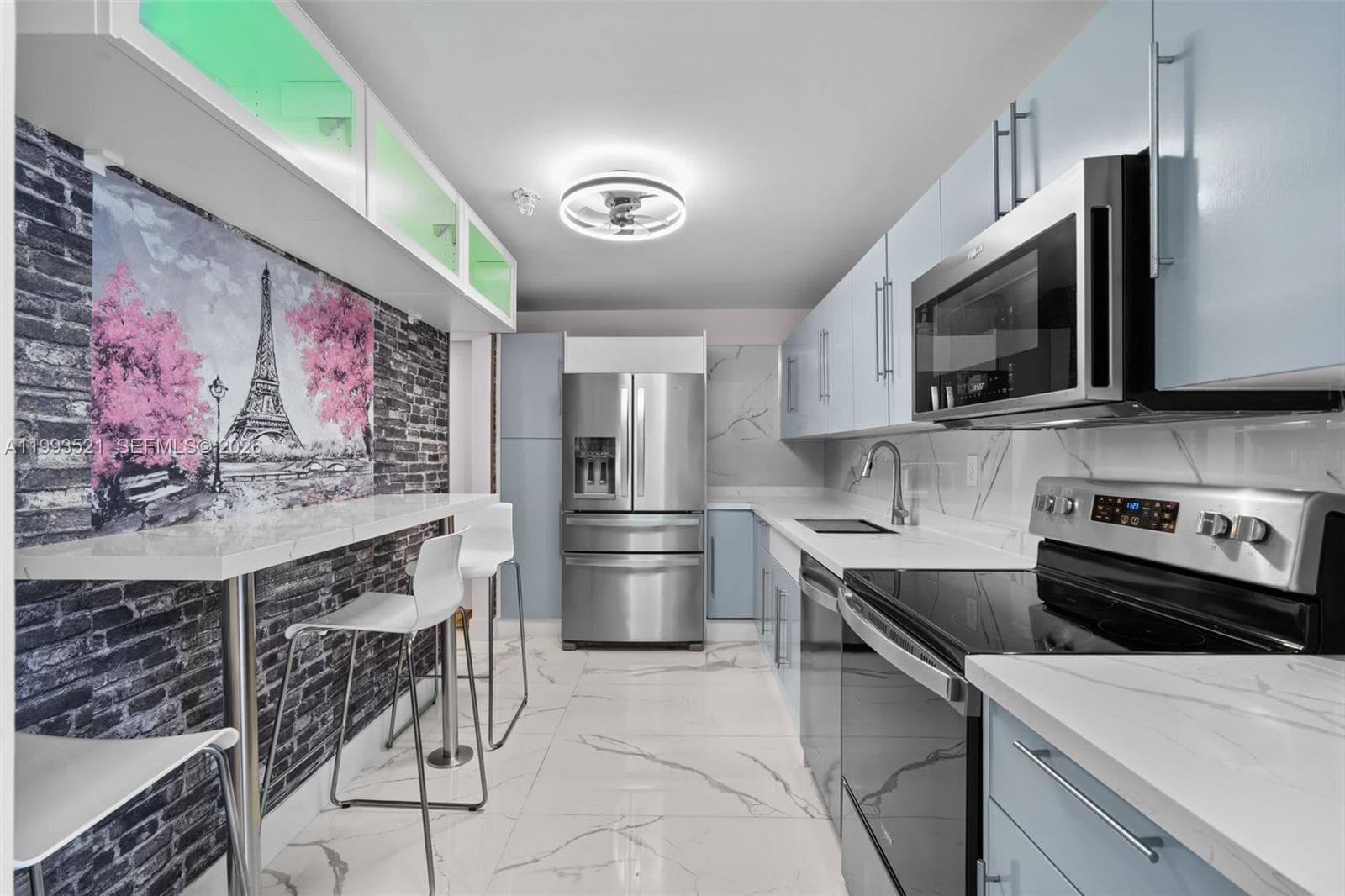 RESIDENCES ON HOLLYWOOD · #606 in Hollywood - Photo 7