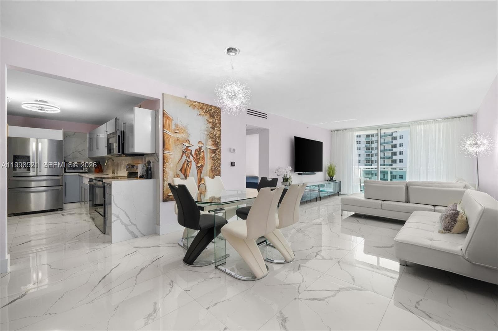 RESIDENCES ON HOLLYWOOD · #606 in Hollywood - Photo 1