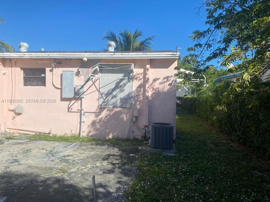 712 57th St photo 43