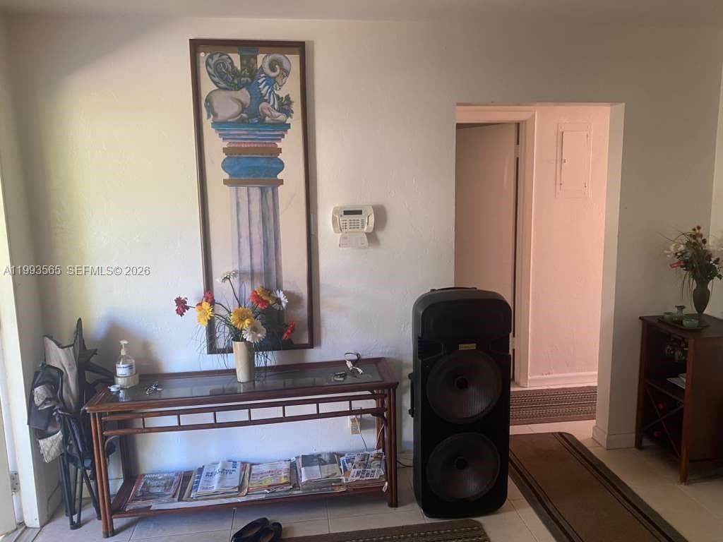 712 57th St photo 22