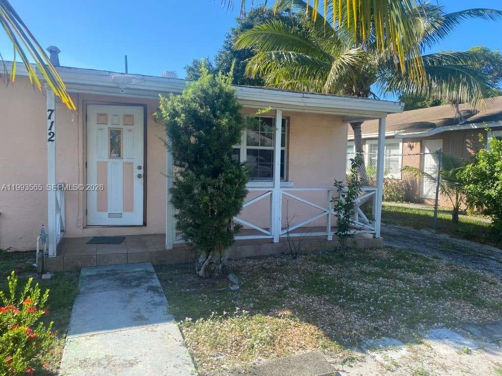 712 57th St photo 36