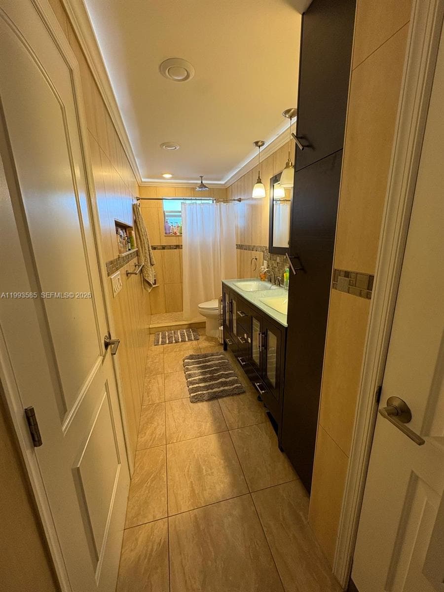 MICHIGAN WEST CONDO · #505 in Miami Beach - Photo 9