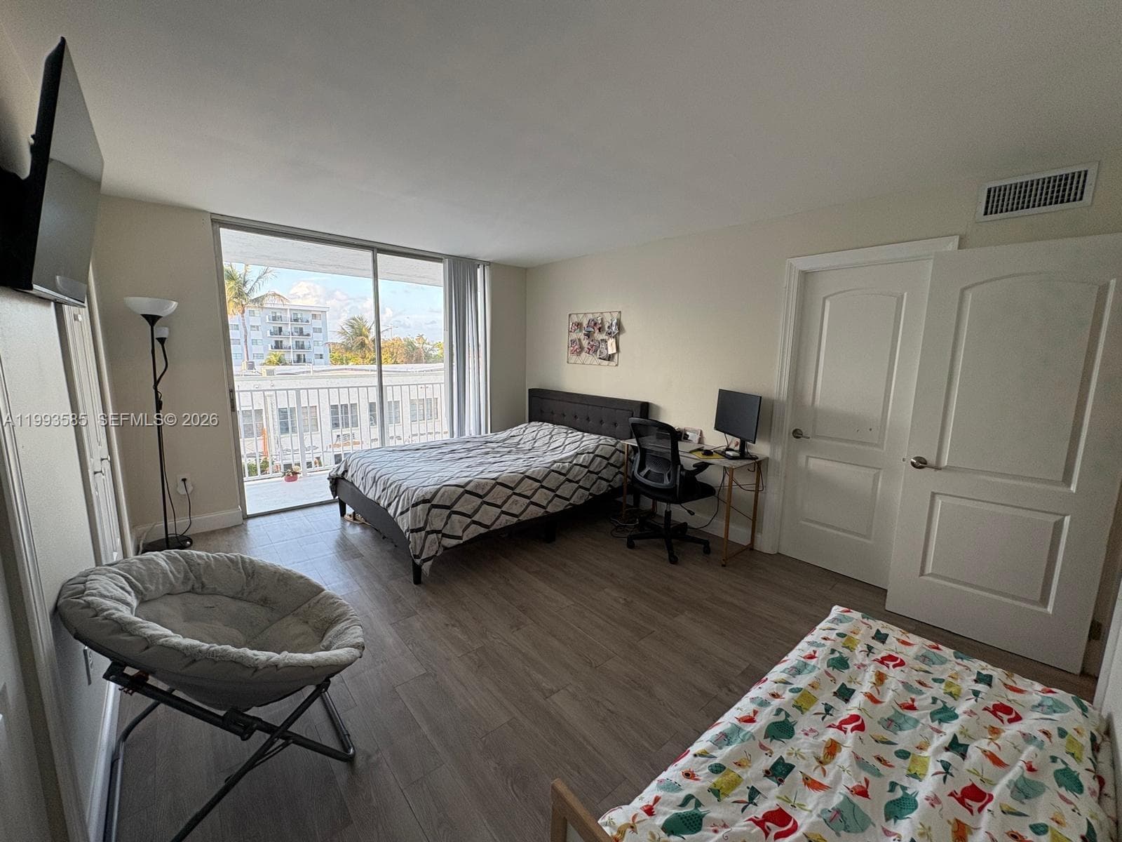 MICHIGAN WEST CONDO · #505 in Miami Beach - Photo 4