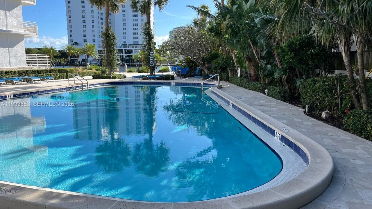 SUNRISE TOWER CONDO · #6E in Fort Lauderdale - Photo 3