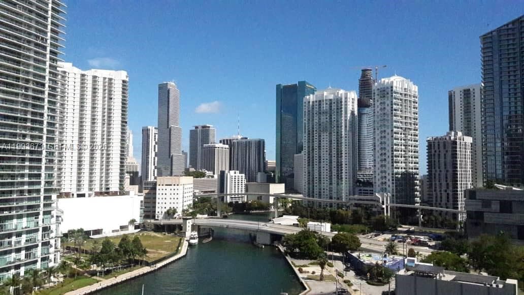 690 Sw 1 Ct · #1722 in Miami - Photo 26