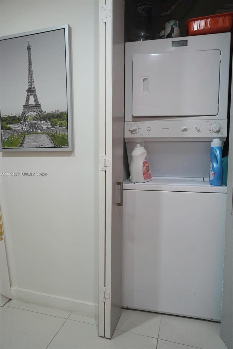 690 Sw 1 Ct · #1722 in Miami - Photo 20