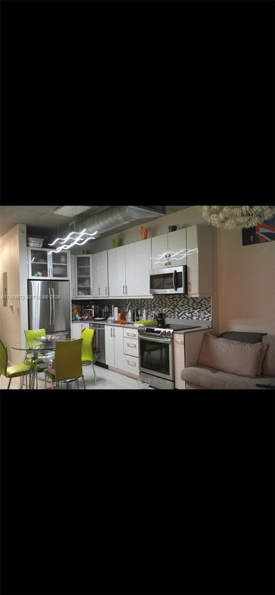 690 Sw 1 Ct · #1722 in Miami - Photo 10