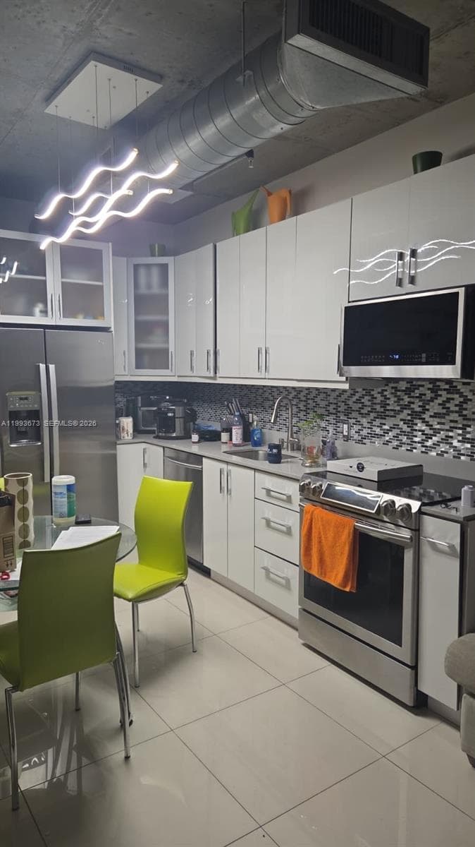 690 Sw 1 Ct · #1722 in Miami - Photo 8