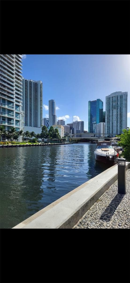 690 Sw 1 Ct · #1722 in Miami - Photo 25