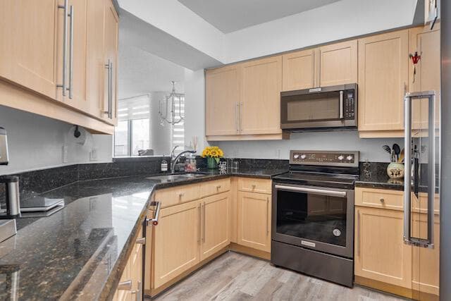111 SE 8 ave unit 705 Fort Lauderdale 3