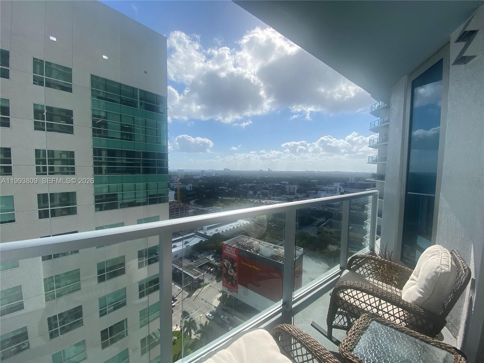 Latitude on the River · #2510 in Miami - Photo 12