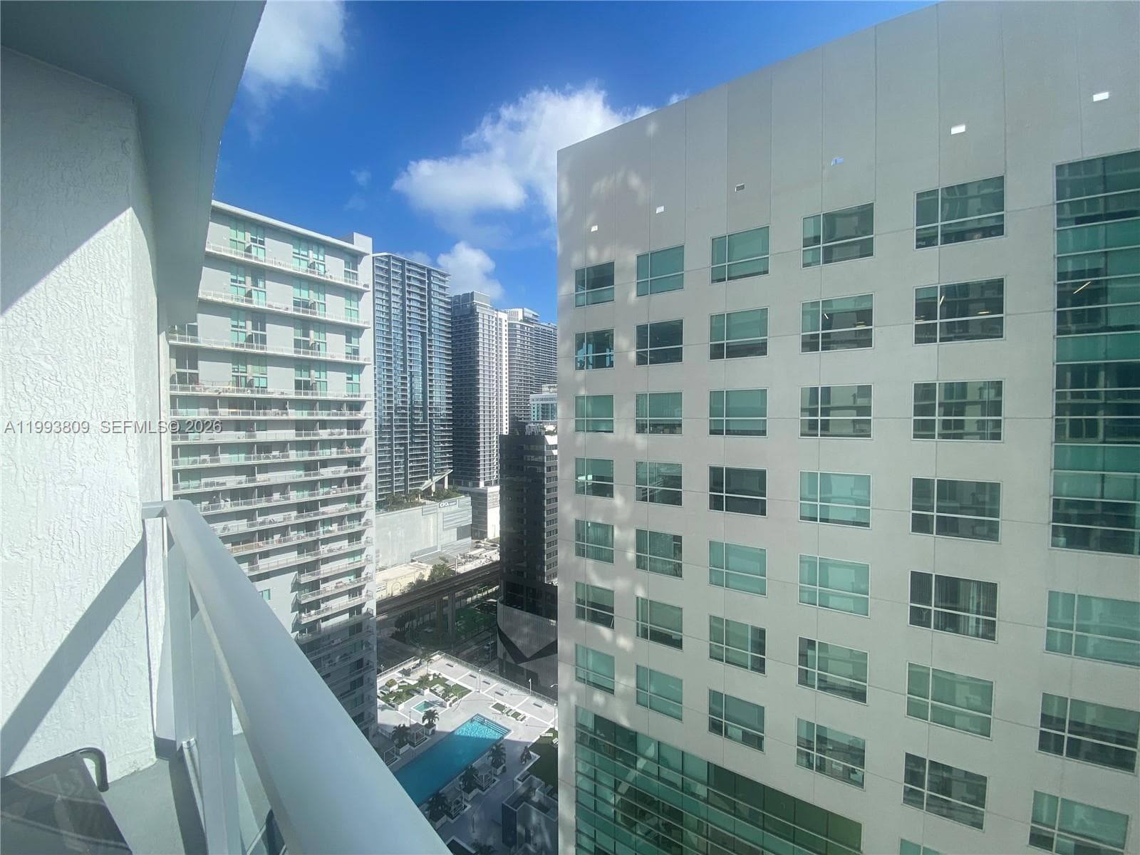 Latitude on the River · #2510 in Miami - Photo 9