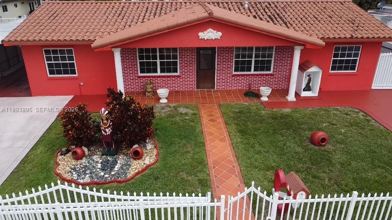 5223 NW 168th Ter photo 8