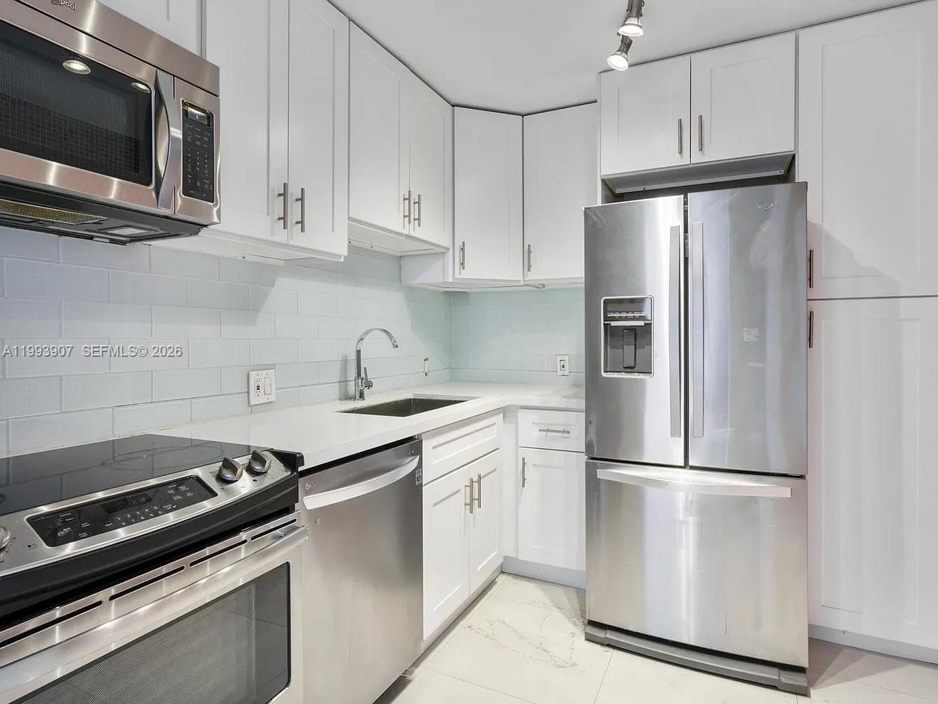 CORONADO CONDO- TOWER II · #2622 in Aventura - Photo 18