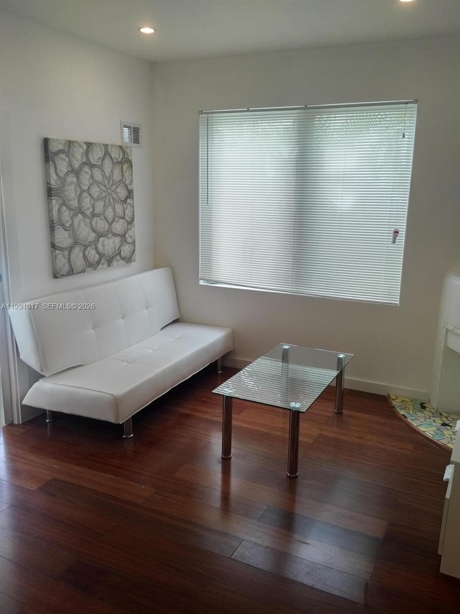 JEFFERSON PLACE CONDO · #7 in Miami Beach - Photo 3