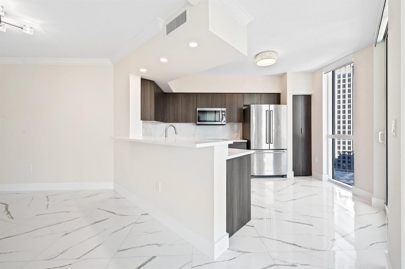 7-web-or-mls-347-n-new-river-dr-e-1509