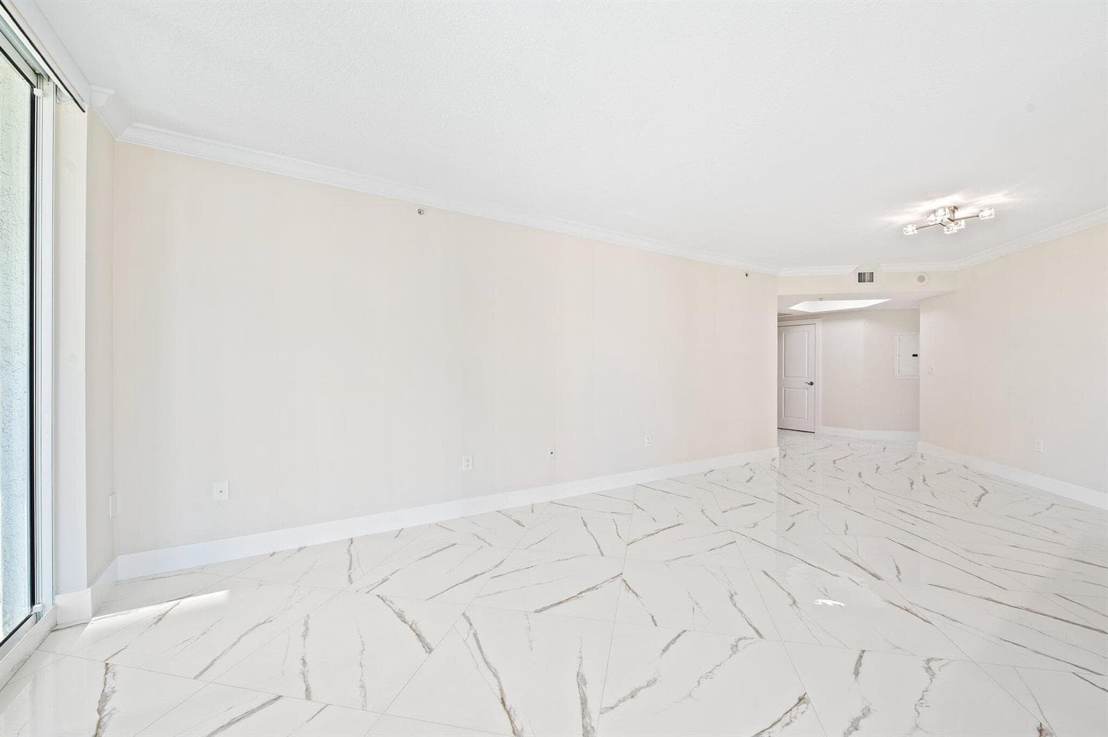16-web-or-mls-347-n-new-river-dr-e-1509