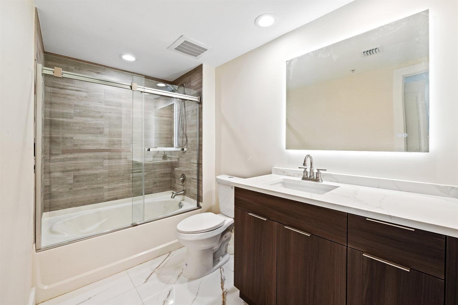 27-web-or-mls-347-n-new-river-dr-e-1509