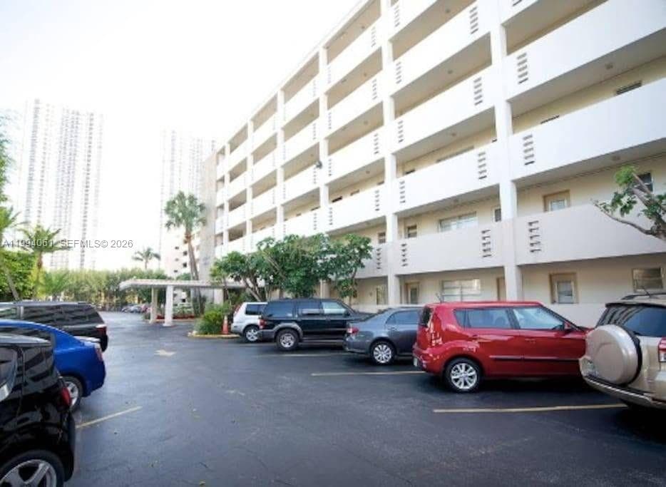 KINGS POINT IMPERIAL COND · #509 in Sunny Isles Beach - Photo 2