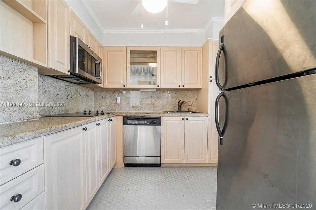 KINGS POINT IMPERIAL COND · #509 in Sunny Isles Beach - Photo 12