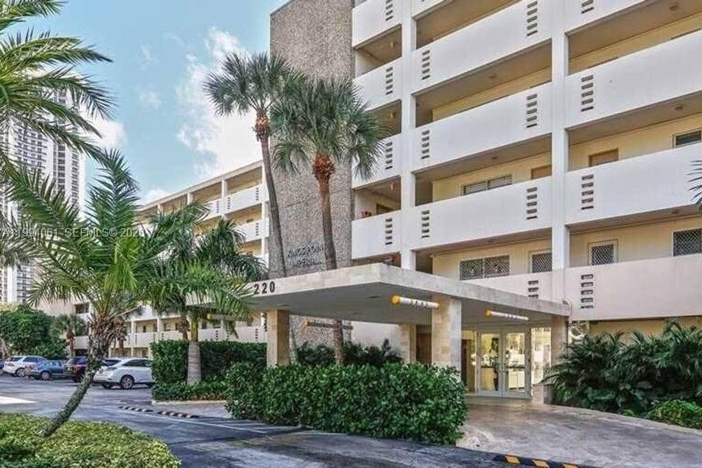 KINGS POINT IMPERIAL COND · #509 in Sunny Isles Beach - Photo 1