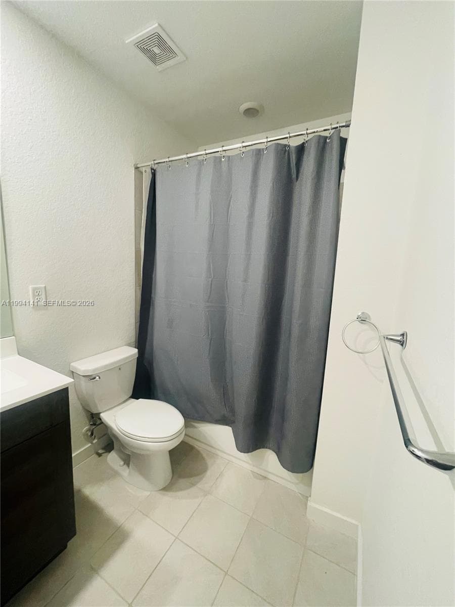1766 SE 7th Ter photo 17