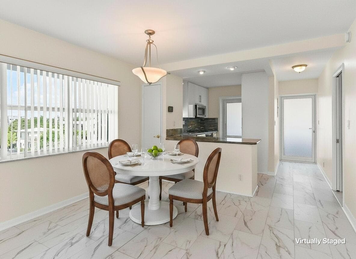 02 Dining area 01