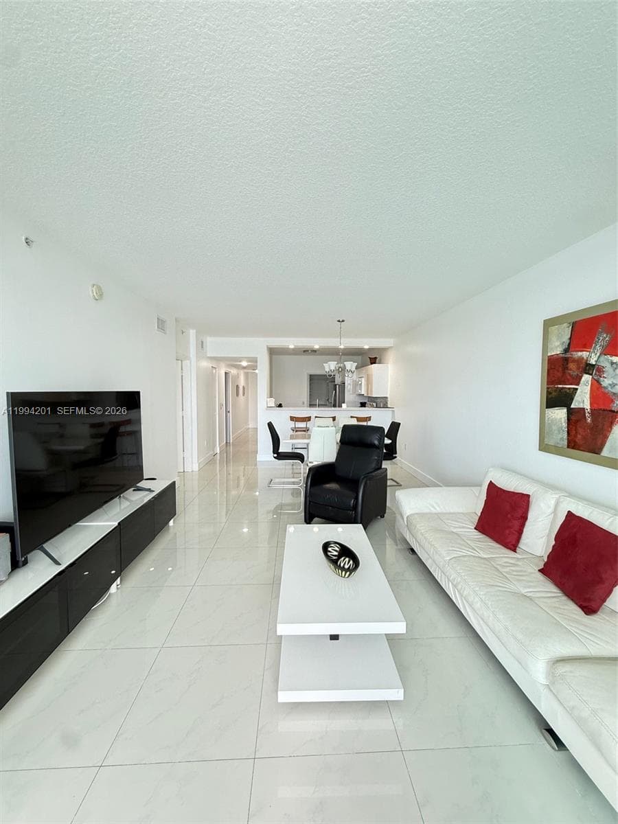 Marina Bay Club · #905 in Sunny Isles Beach - Photo 13