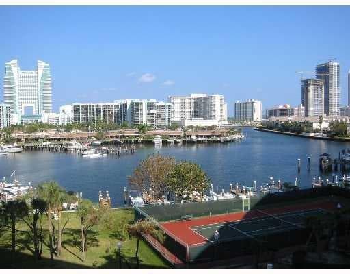 OLYMPUS CONDO · #1418 in Hallandale Beach - Photo 32