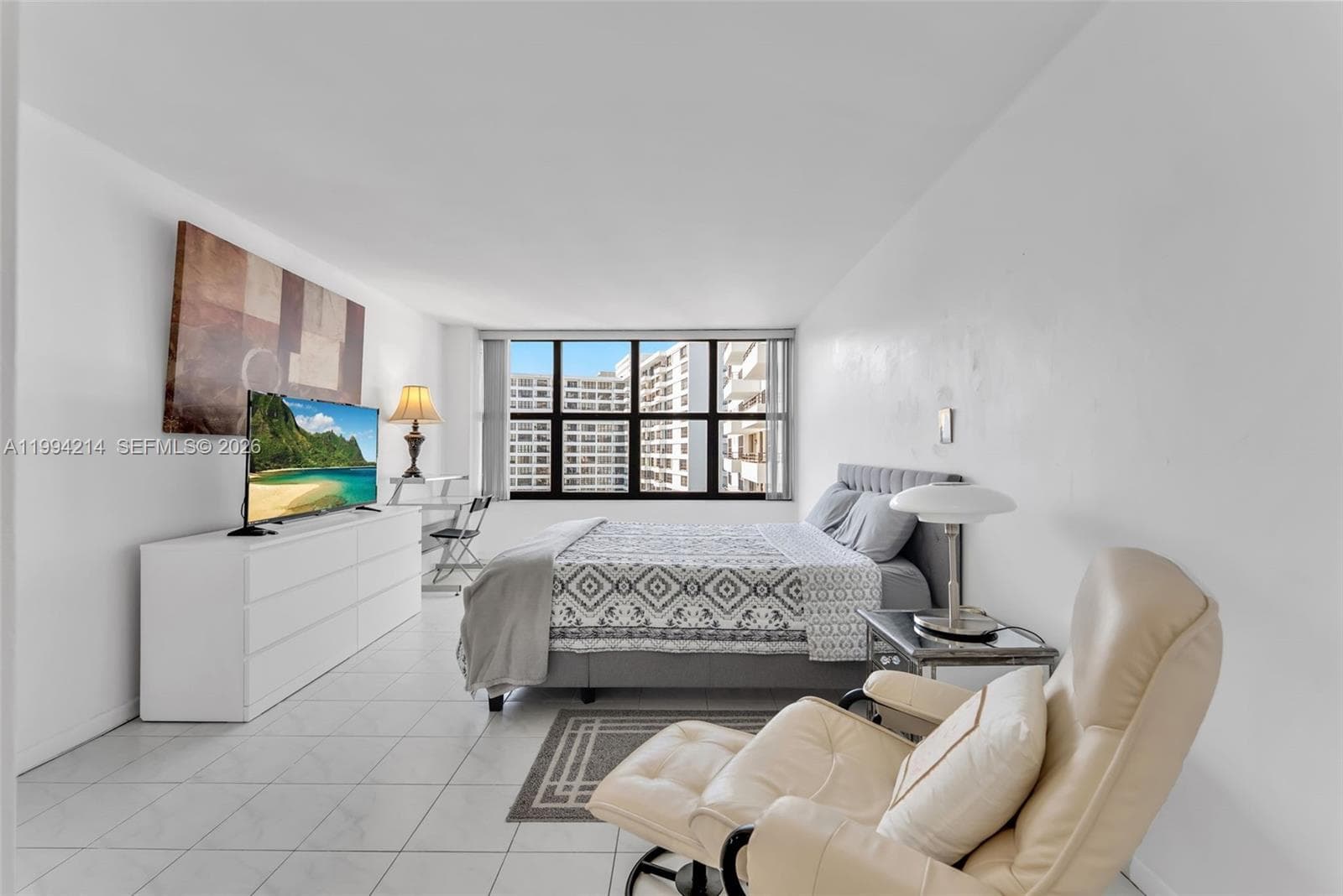 OLYMPUS CONDO · #1418 in Hallandale Beach - Photo 10