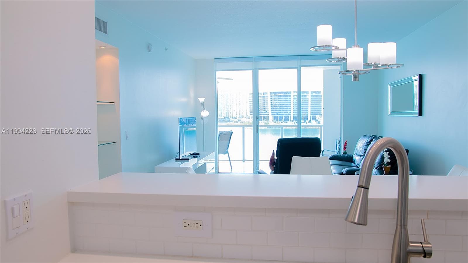 Marina Bay Club · #906 in Sunny Isles Beach - Photo 16