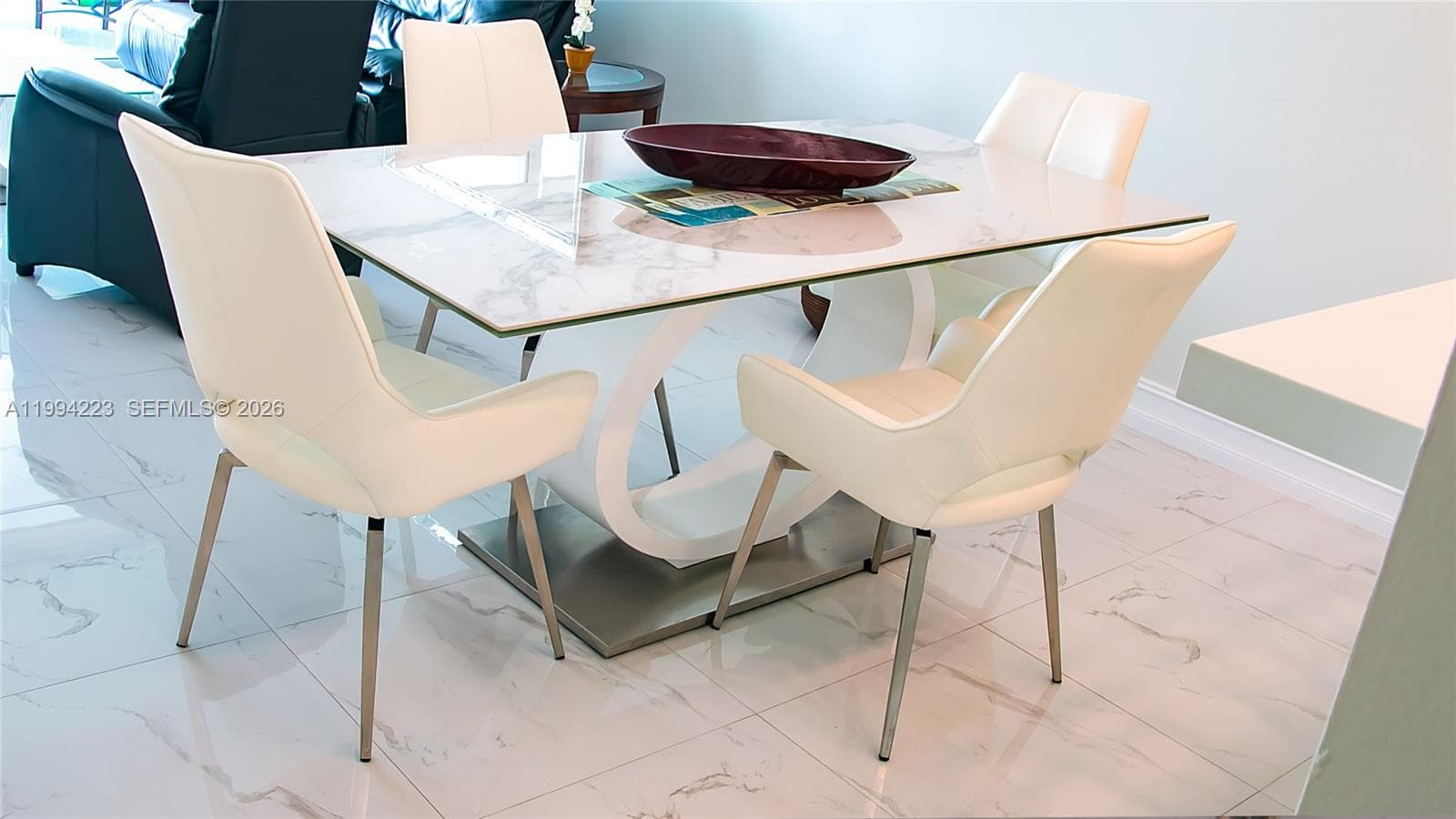 Marina Bay Club · #906 in Sunny Isles Beach - Photo 7