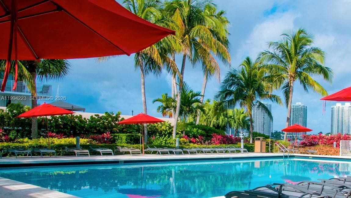 Marina Bay Club · #906 in Sunny Isles Beach - Photo 3