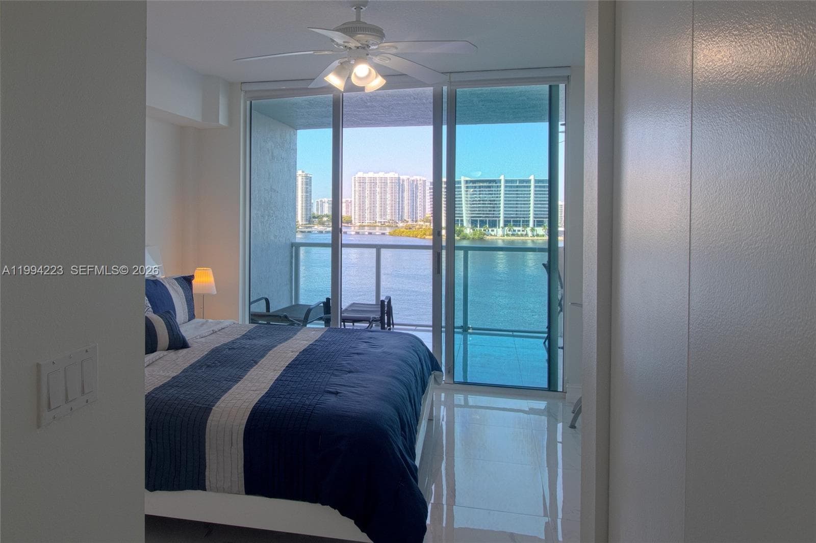 Marina Bay Club · #906 in Sunny Isles Beach - Photo 25