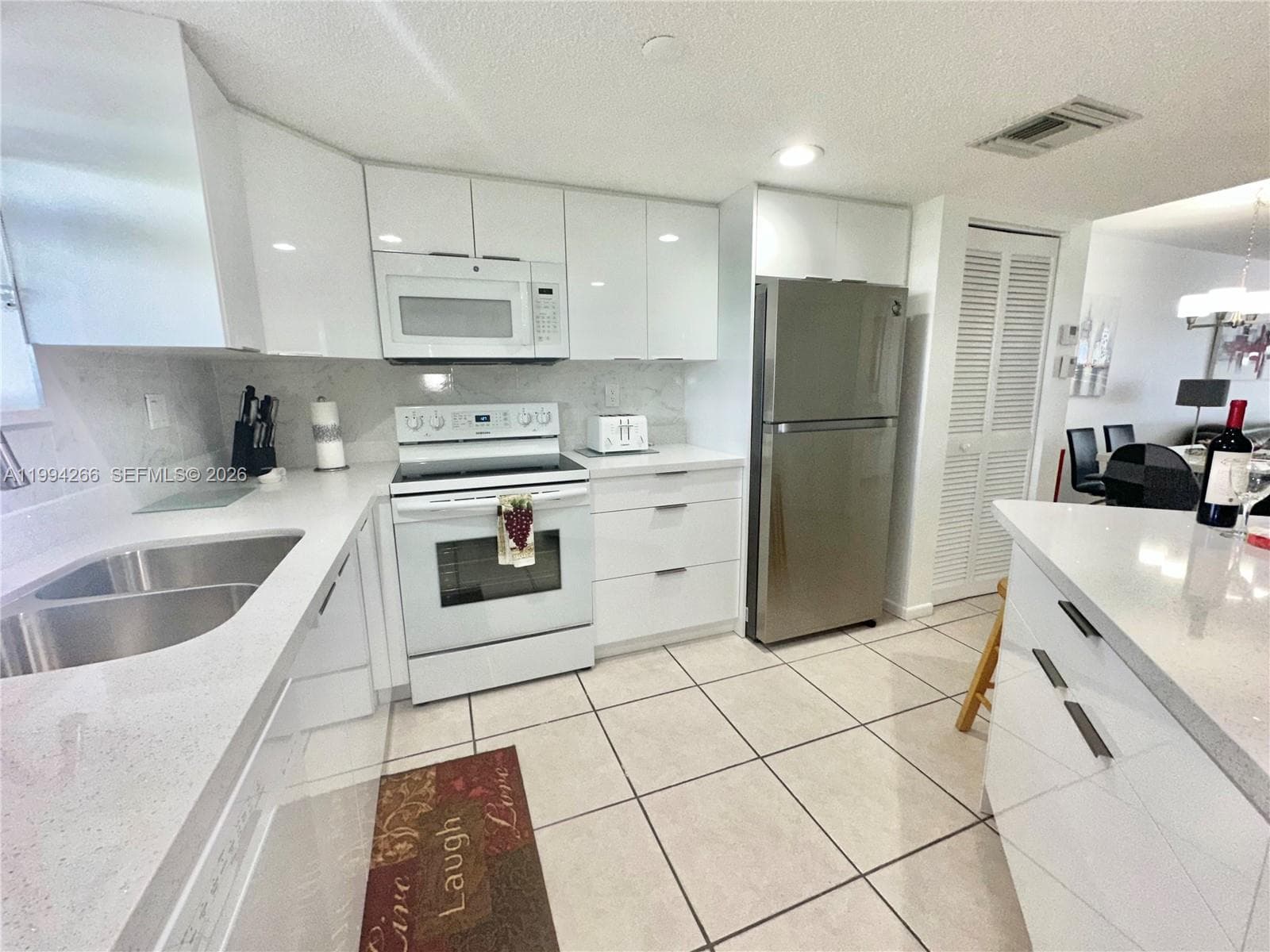 Le Frontenac · #513 in Sunny Isles Beach - Photo 8