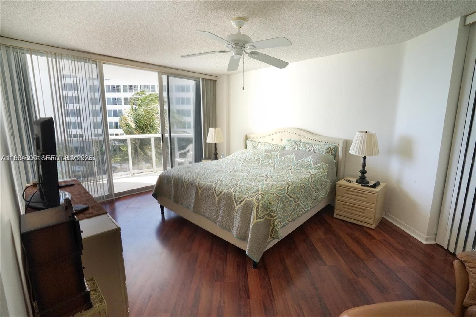 Sands Pointe Ocean Beach Resort · #601 in Sunny Isles Beach - Photo 12